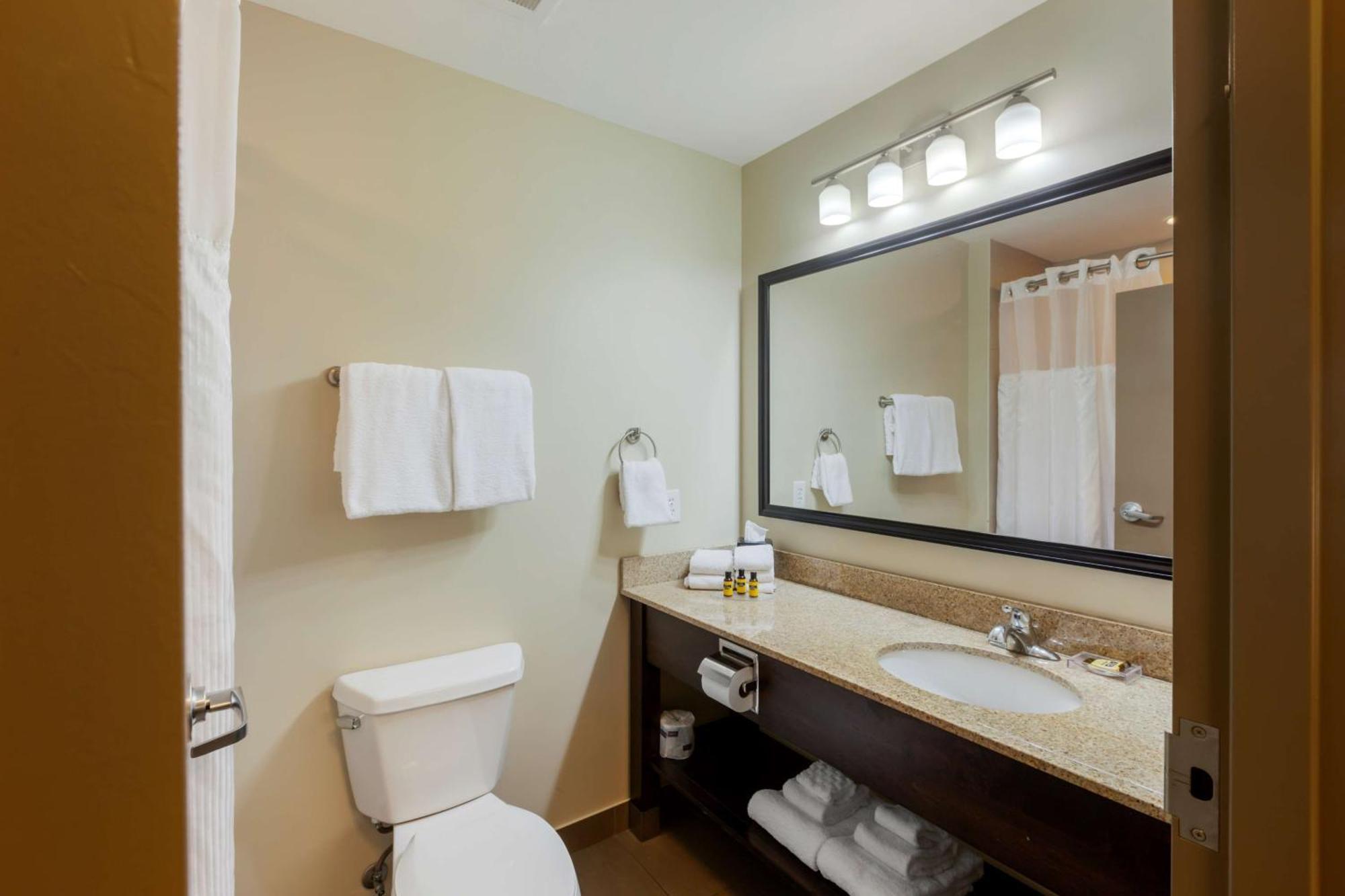 Best Western Plus Walkerton Hotel & Conference Centre Eksteriør bilde