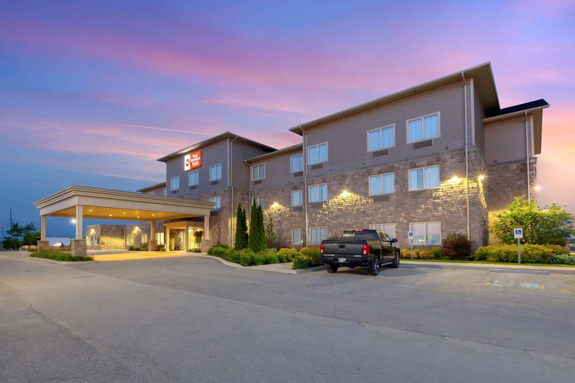Best Western Plus Walkerton Hotel & Conference Centre Eksteriør bilde